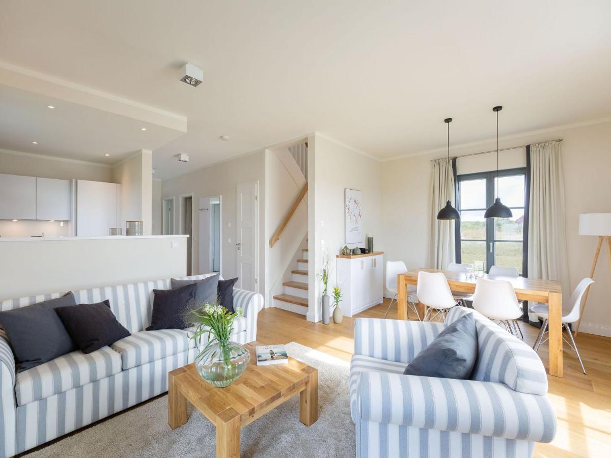 Reetland Am Meer - Premium Reetdachvilla Mit 2 Schlafzimmern, Sauna Und Kamin E04 德兰斯克 外观 照片