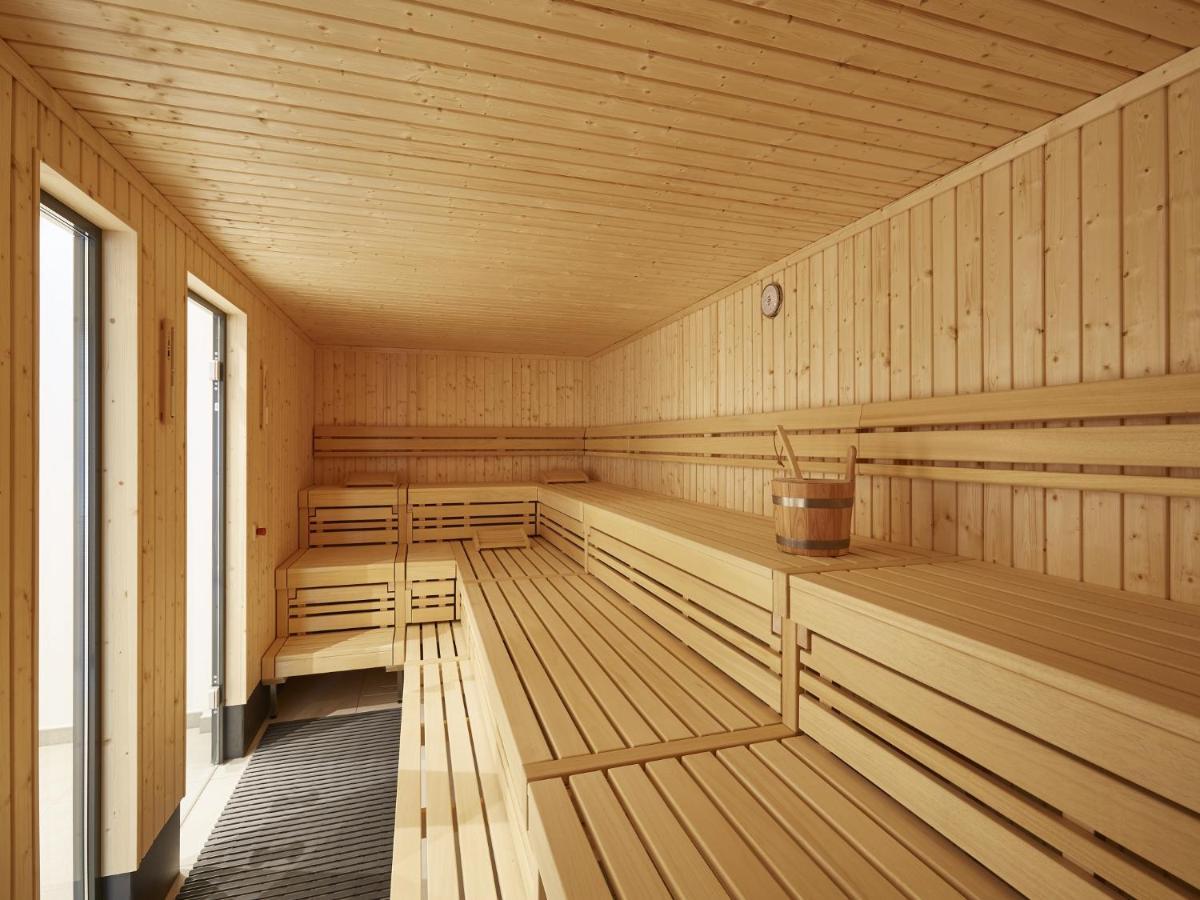 Reetland Am Meer - Premium Reetdachvilla Mit 2 Schlafzimmern, Sauna Und Kamin E04 德兰斯克 外观 照片